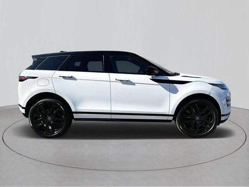 2026 Land Rover Range Rover Evoque Dynamic SE