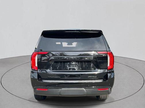 2023 GMC Yukon 4WD AT4