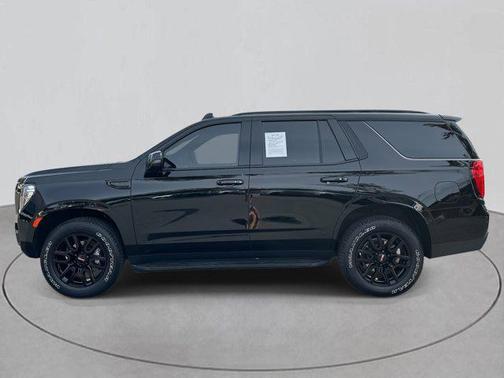 2023 GMC Yukon 4WD AT4