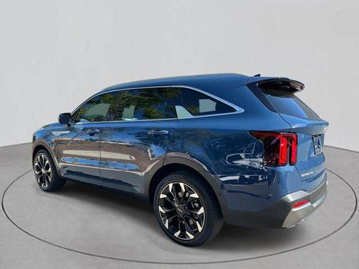 2025 Kia Sorento SX