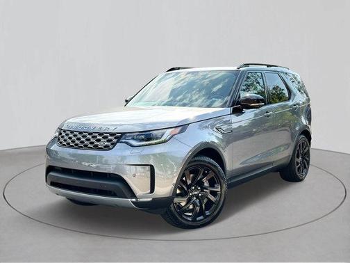 2025 Land Rover Discovery P300 S