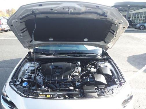 2025 Mazda Mazda3 FWD w/Preferred Package