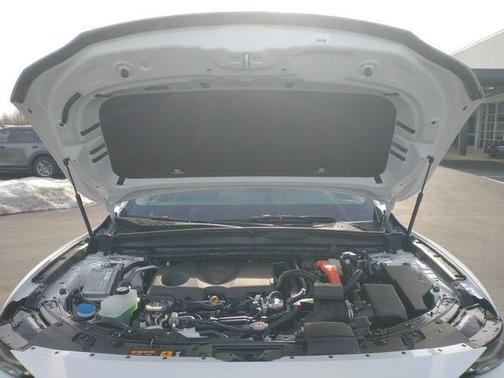 2025 Mazda CX-50 Hybrid Premium Package