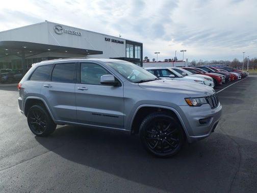 2019 Jeep Grand Cherokee Altitude