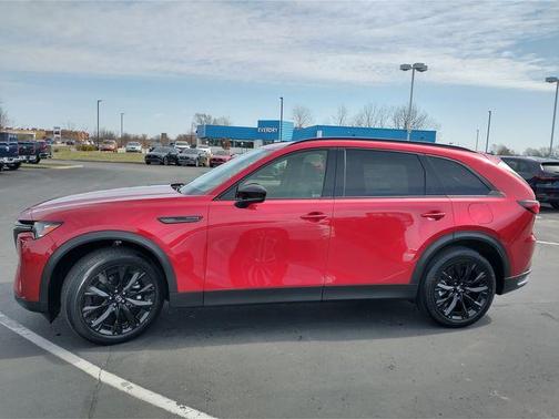 2025 Mazda CX-90 Premium