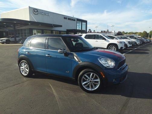 2012 MINI Cooper S Countryman Base