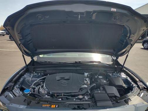 2025 Mazda CX-50 2.5 S Preferred Package