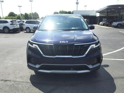 2022 Kia Carnival LXS