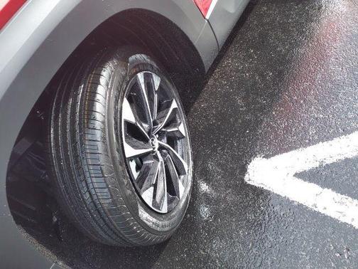 2026 Mazda CX-50 Premium Plus