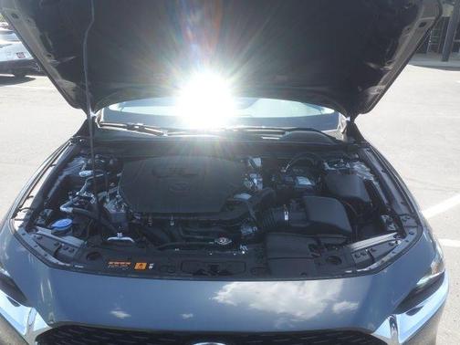 2025 Mazda Mazda3 FWD w/Preferred Package