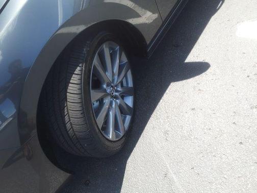 2025 Mazda Mazda3 FWD w/Preferred Package