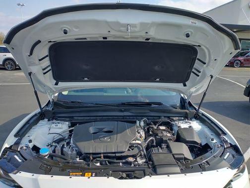 2025 Mazda CX-50 2.5 S Preferred Package