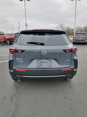 2025 Mazda CX-50 2.5 S Preferred Package