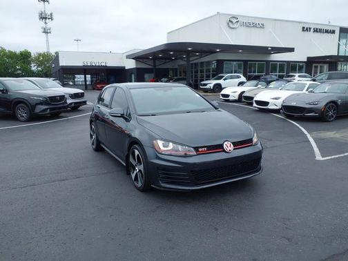Carbon Steel Gray Metallic 2017 Volkswagen Golf GTI SE 4-Door