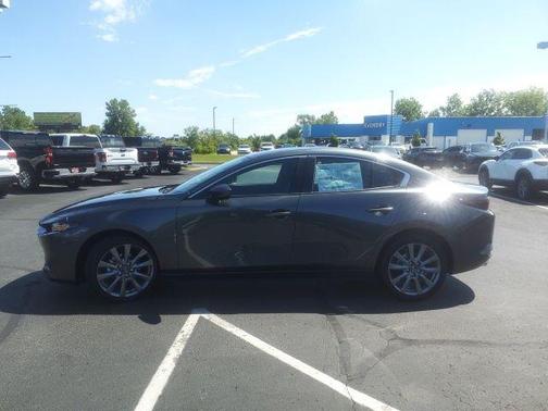 2025 Mazda Mazda3 FWD w/Preferred Package