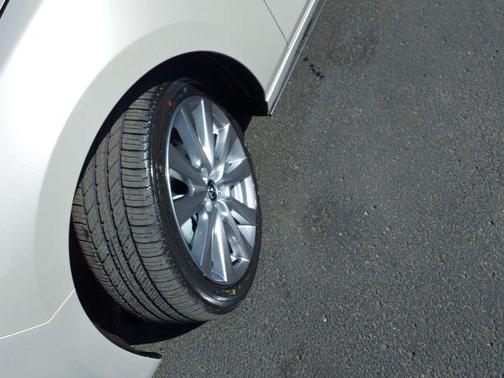 2026 Mazda Mazda3 FWD w/Preferred Package