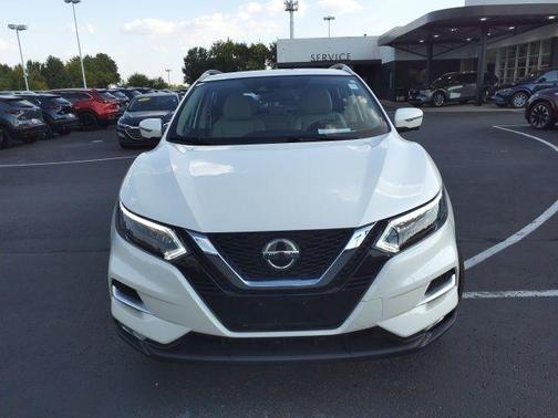 2021 Nissan Rogue Sport SL
