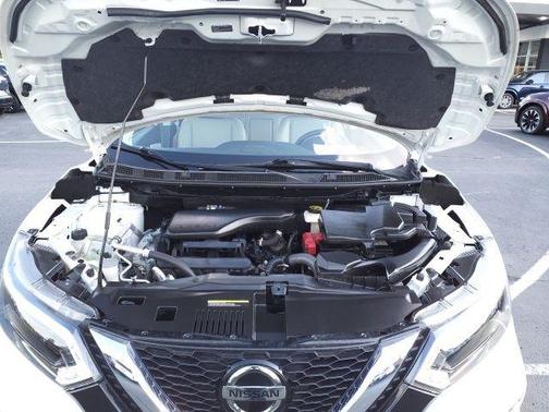 2021 Nissan Rogue Sport SL