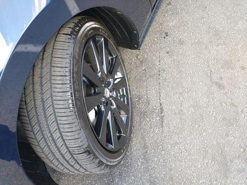 2025 Mazda Mazda3 FWD w/Select Package