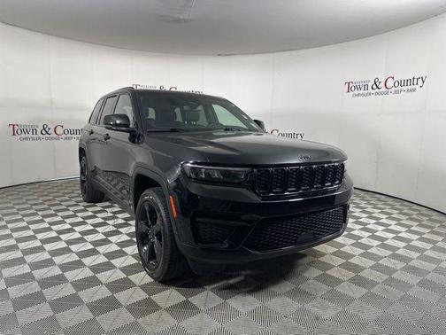 2023 Jeep Grand Cherokee Altitude