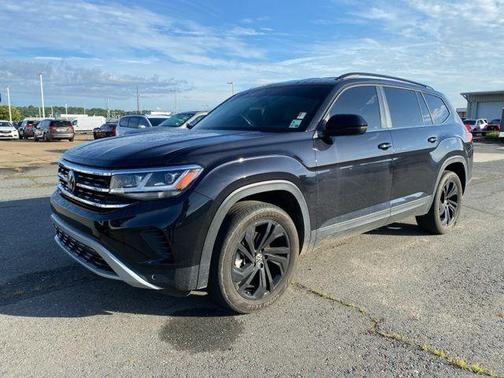 2022 Volkswagen Atlas 2.0T SE w/Technology