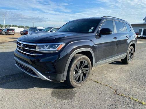 2022 Volkswagen Atlas 2.0T SE w/Technology