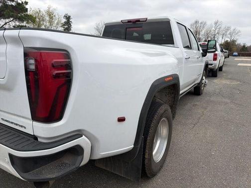 2024 GMC Sierra 3500 Denali