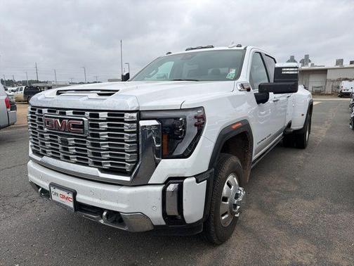 2024 GMC Sierra 3500 Denali