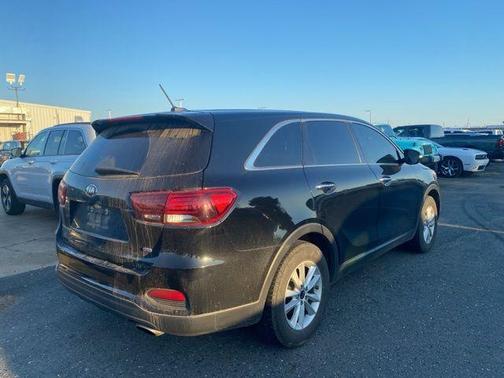 2020 Kia Sorento L