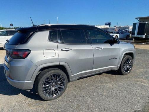 2023 Jeep Compass Altitude