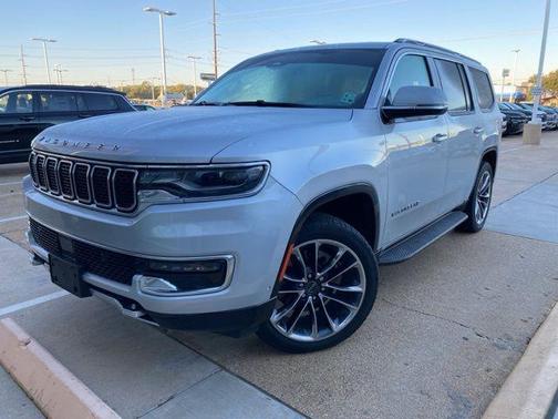 2022 Jeep Wagoneer Series II