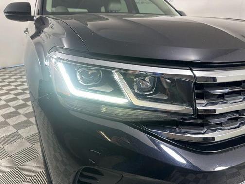 2023 Volkswagen Atlas 3.6L SE w/Technology