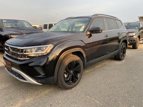 2023 Volkswagen Atlas 3.6L SE w/Technology