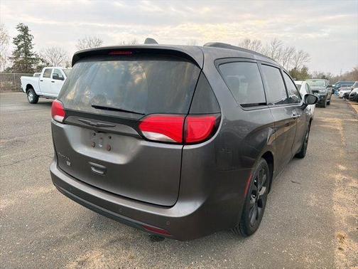 2020 Chrysler Pacifica Touring-L Plus