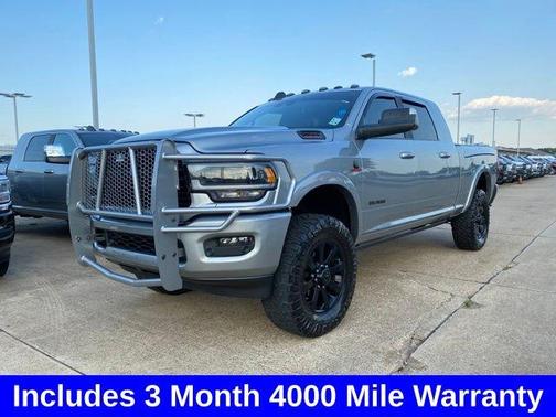 Billet Silver Metallic Clearcoat 2022 RAM 2500 Laramie