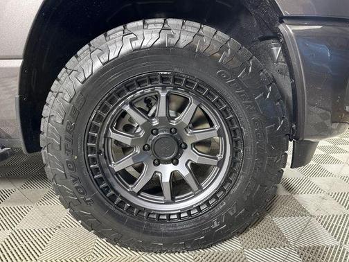 Granite Crystal Clearcoat Metallic 2026 RAM 1500 Express