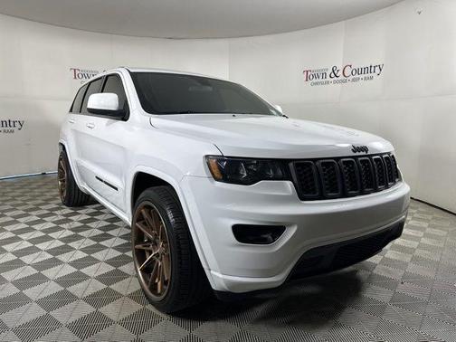 2021 Jeep Grand Cherokee Laredo X