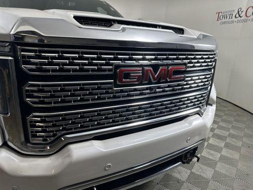 2020 GMC Sierra 2500 Denali