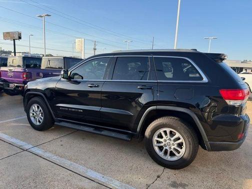 2018 Jeep Grand Cherokee Laredo E