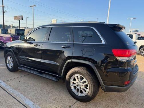 2018 Jeep Grand Cherokee Laredo E