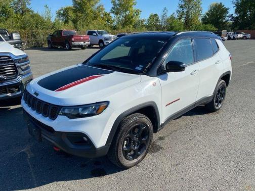 2023 Jeep Compass Trailhawk