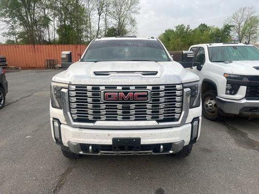 2024 GMC Sierra 3500 Denali