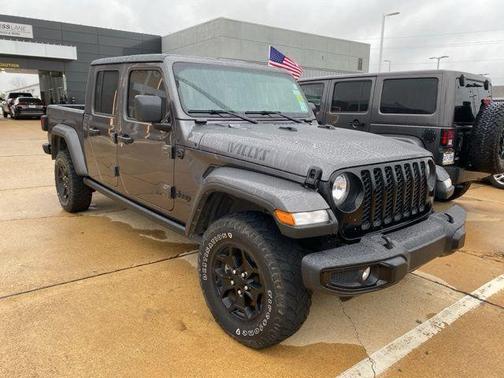 2022 Jeep Gladiator Sport