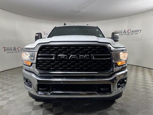Bright White Clearcoat 2024 RAM 2500 Big Horn