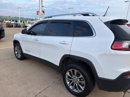 2021 Jeep Cherokee Latitude Plus