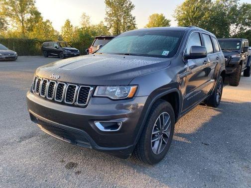 2020 Jeep Grand Cherokee Laredo E