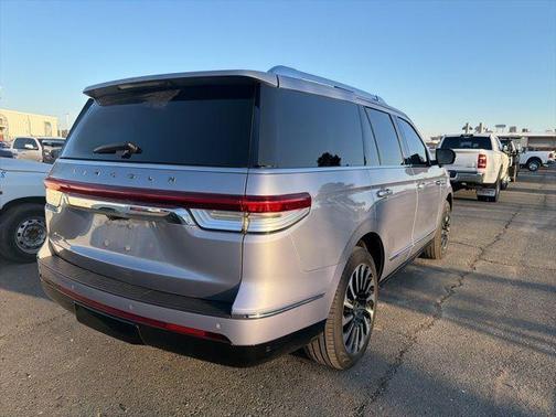 2022 Lincoln Navigator Black Label
