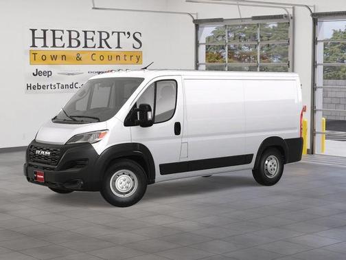 2025 RAM ProMaster 1500 Low Roof
