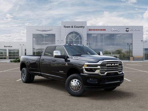 Diamond Black 2026 RAM 3500 Laramie