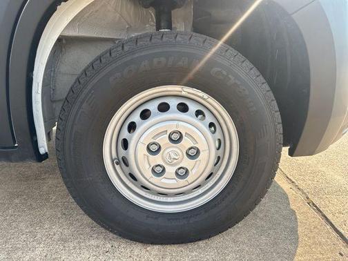 2025 RAM ProMaster 1500 Base